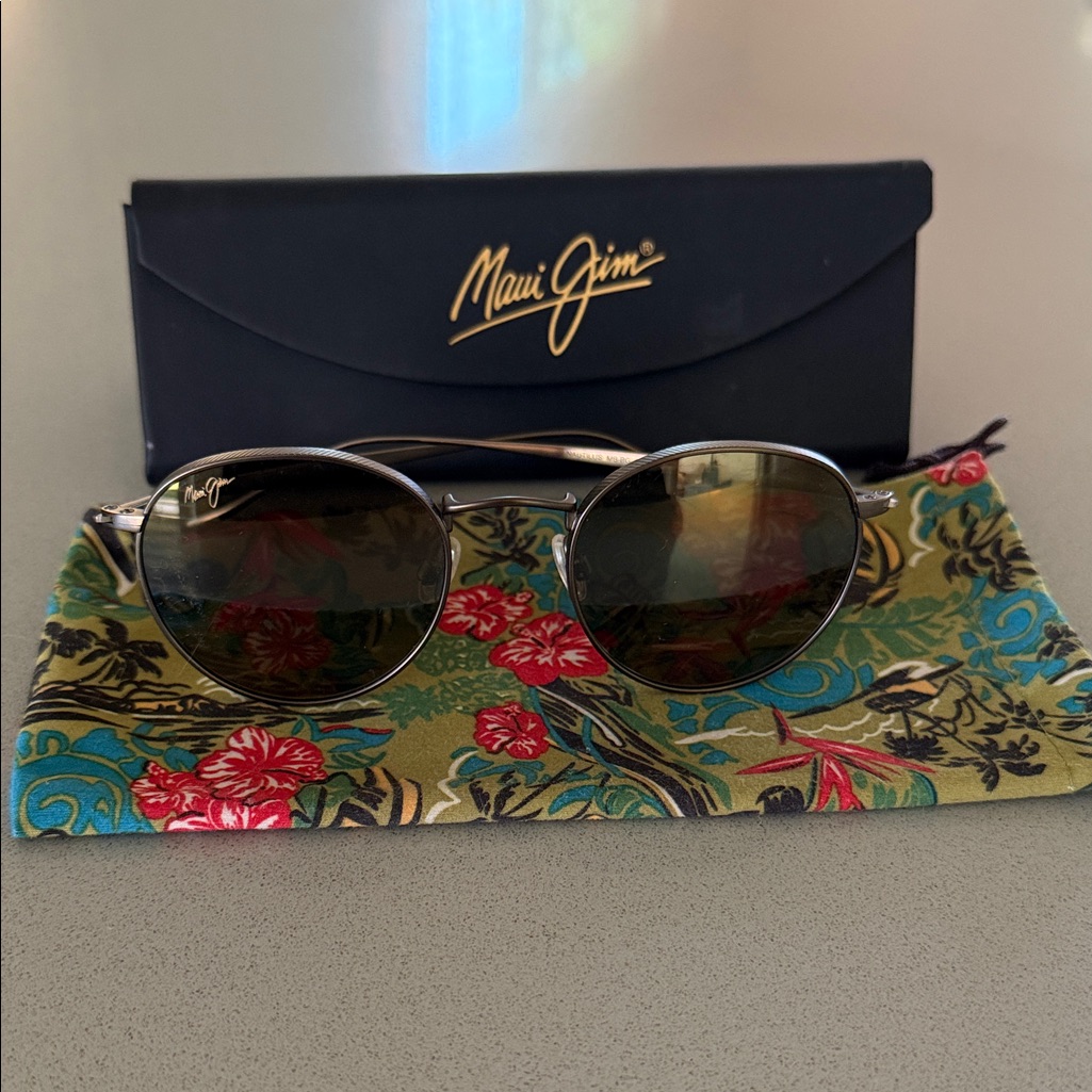 Like New! Maui Jim Ka’apeha Style Round Sunglasses